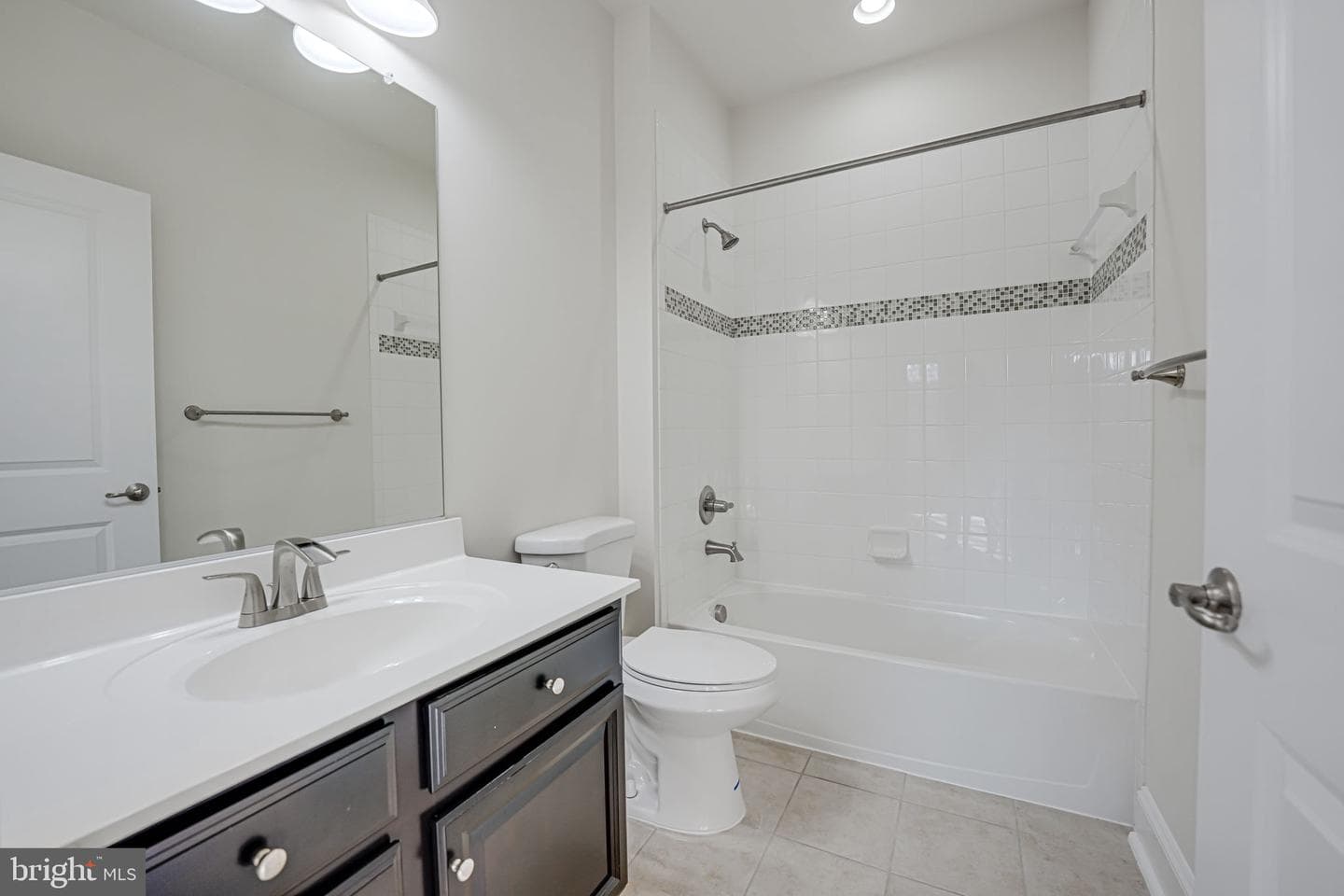 17064 Belle Isle Drive photo 48