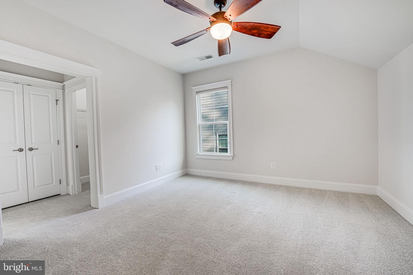 17064 Belle Isle Drive photo 52