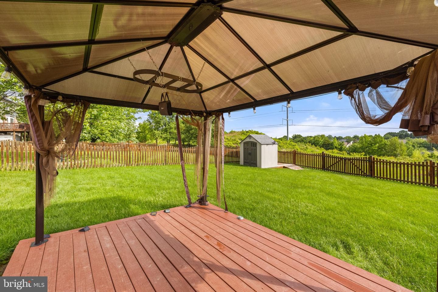 2806 Burrough Hill Lane photo 106
