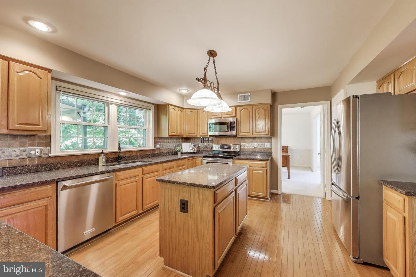 3940 Spirea Court photo 10