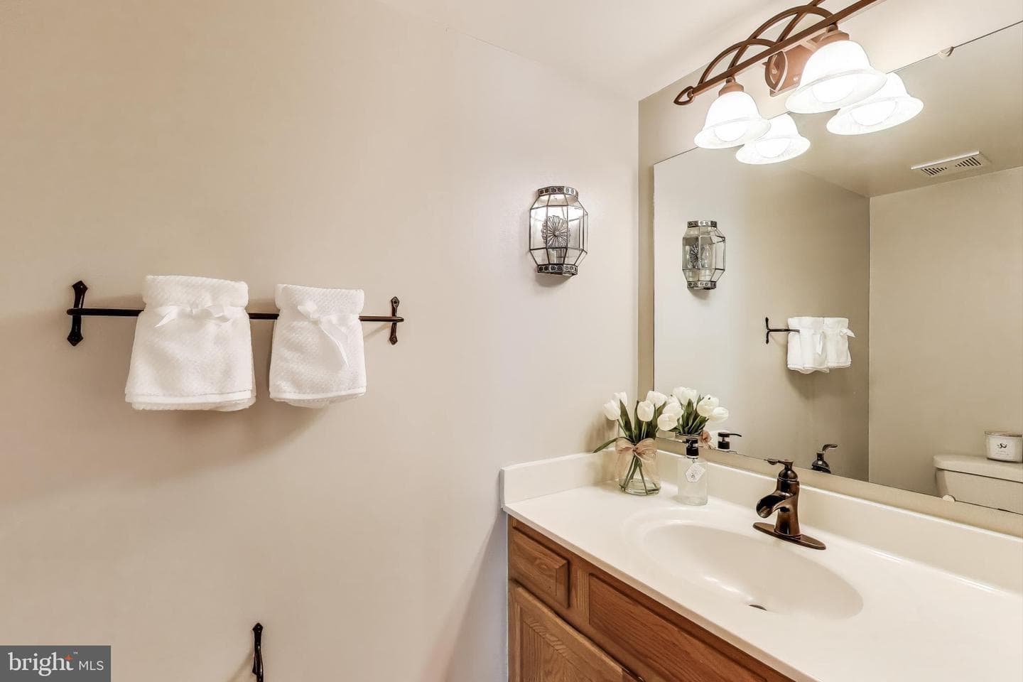 3940 Spirea Court photo 20