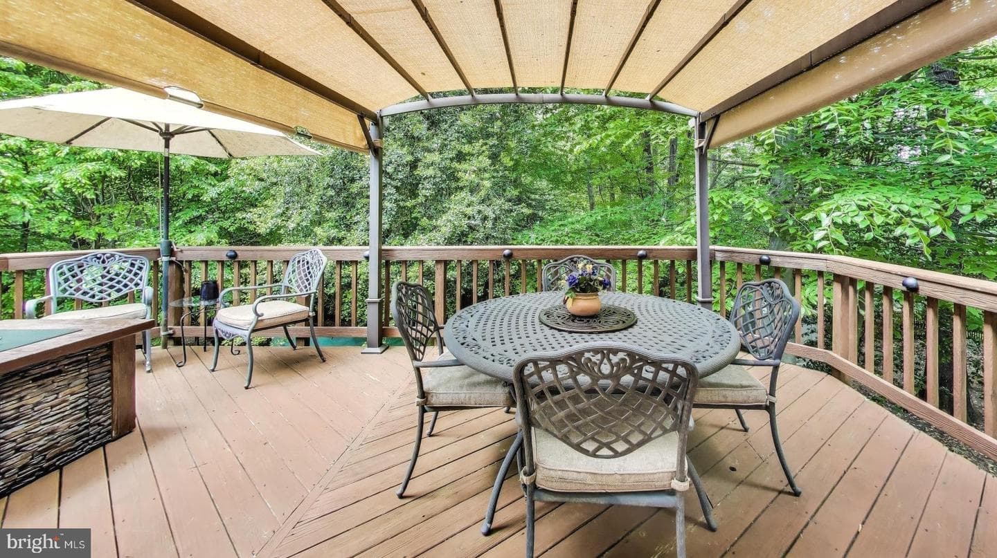 3940 Spirea Court photo 49