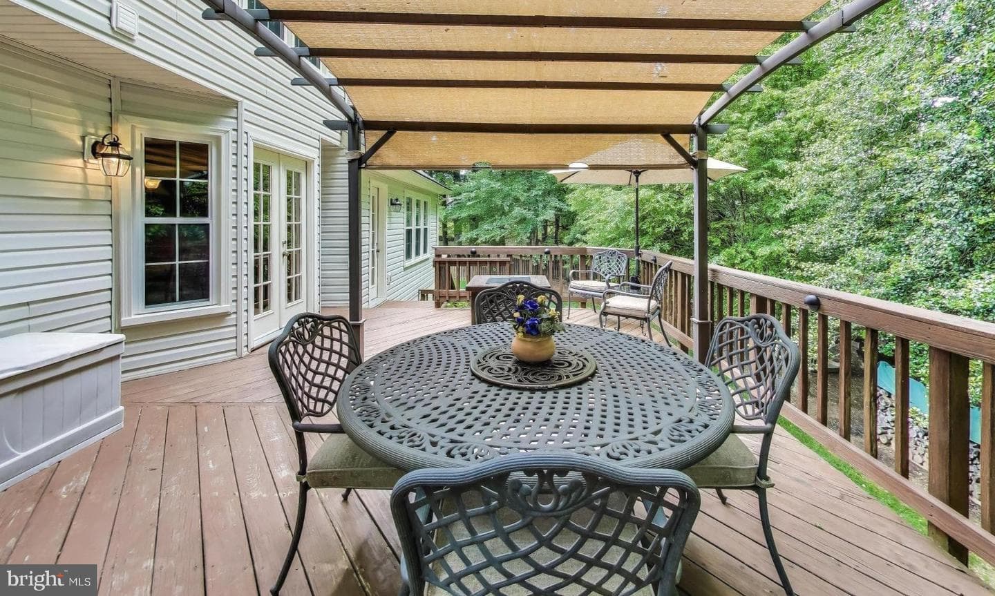 3940 Spirea Court photo 50