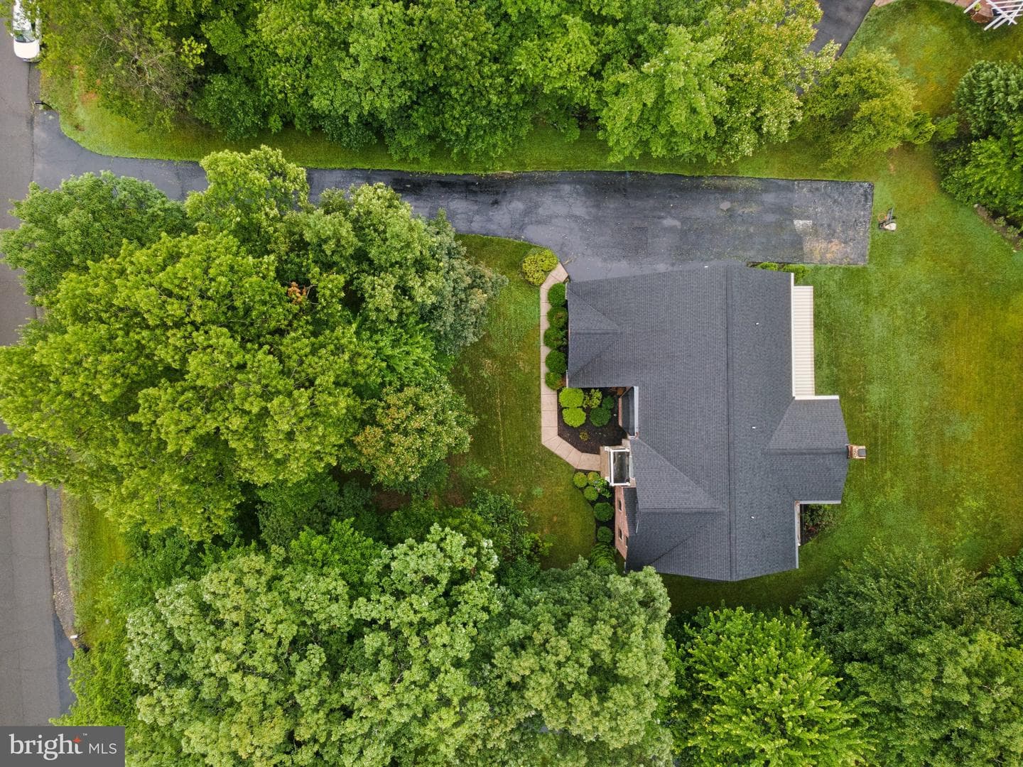 13432 Classic Oaks Court photo 8