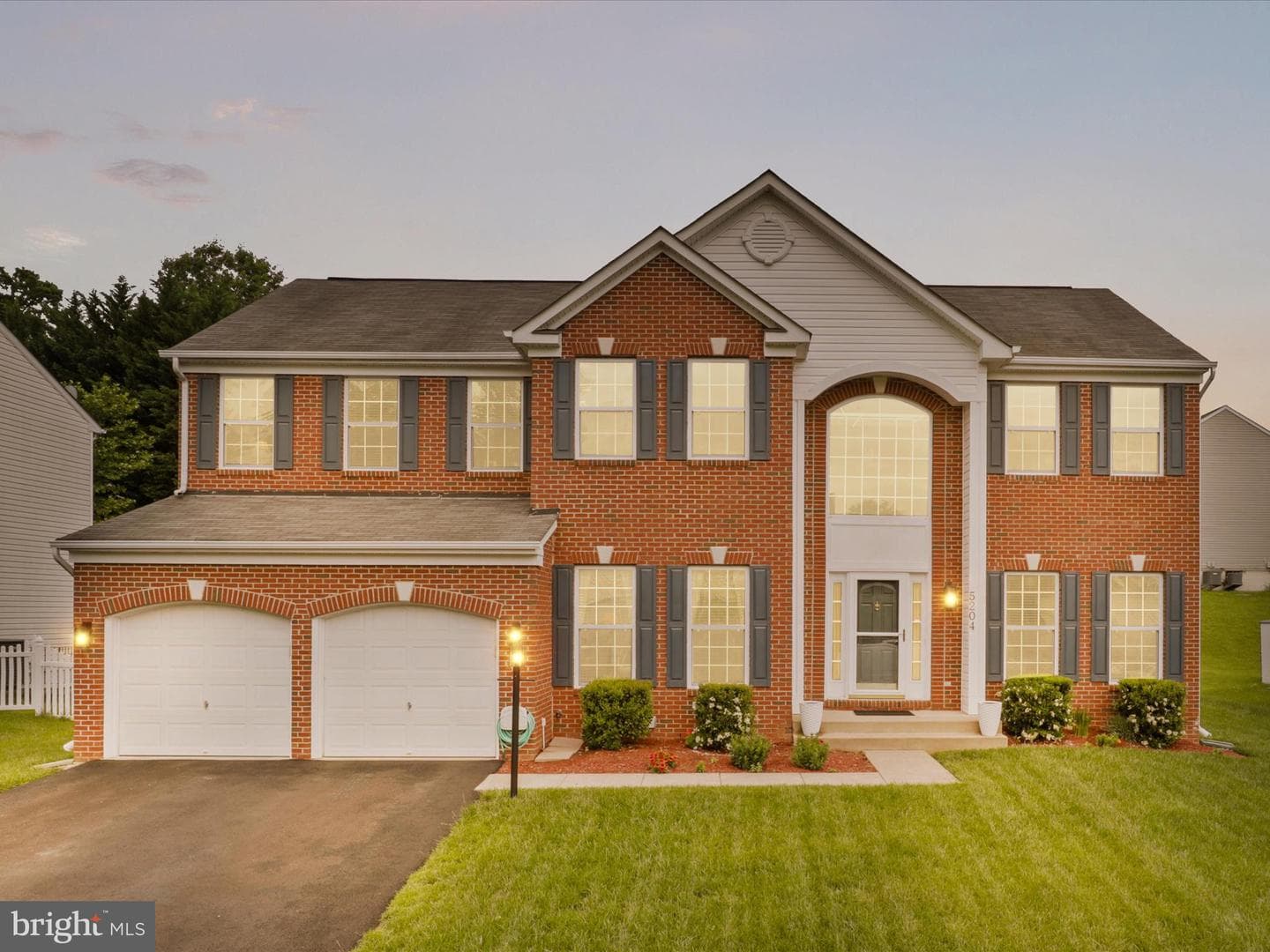 5204 Spanish Dollar Court photo 1