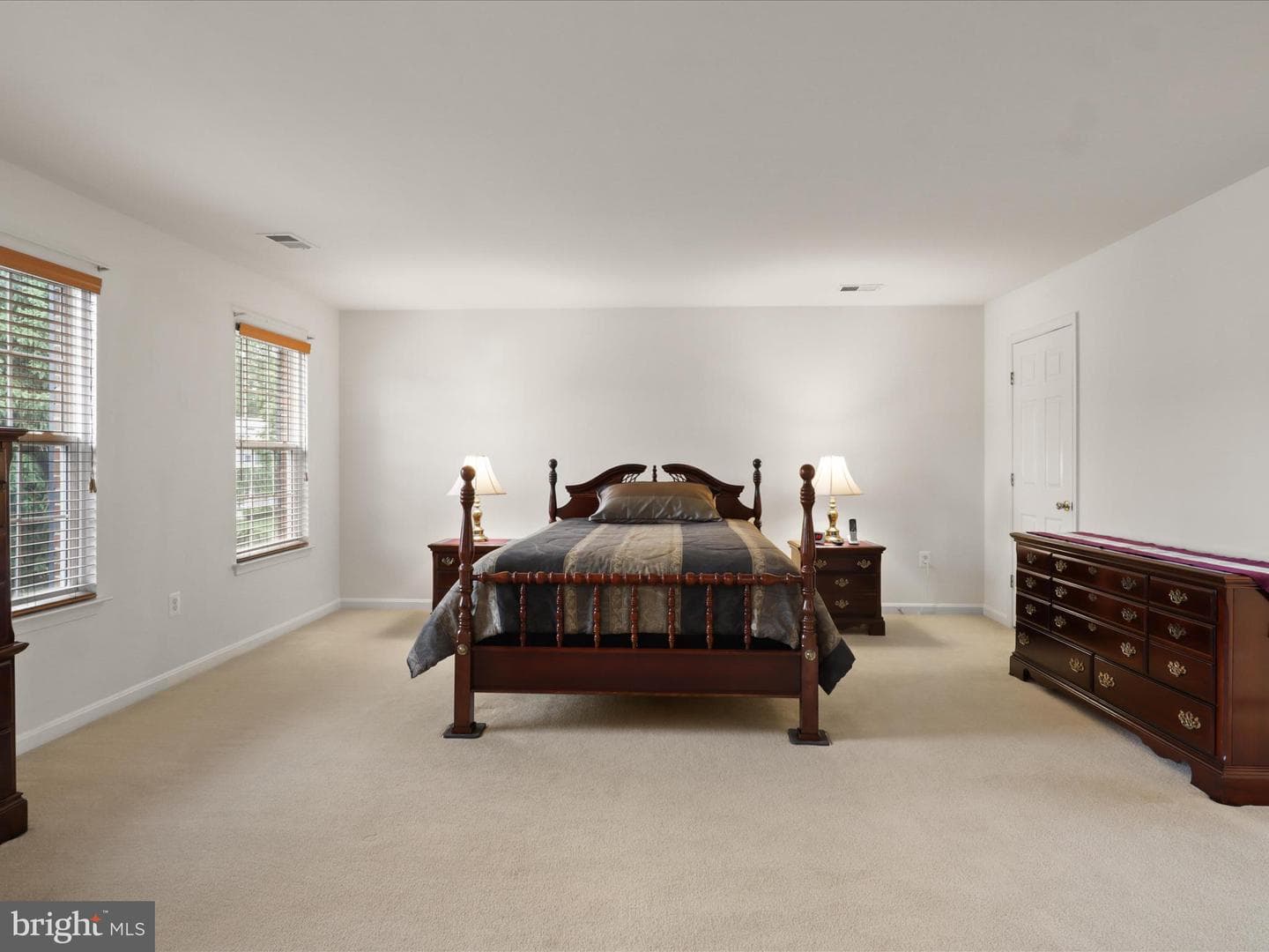 5204 Spanish Dollar Court photo 34