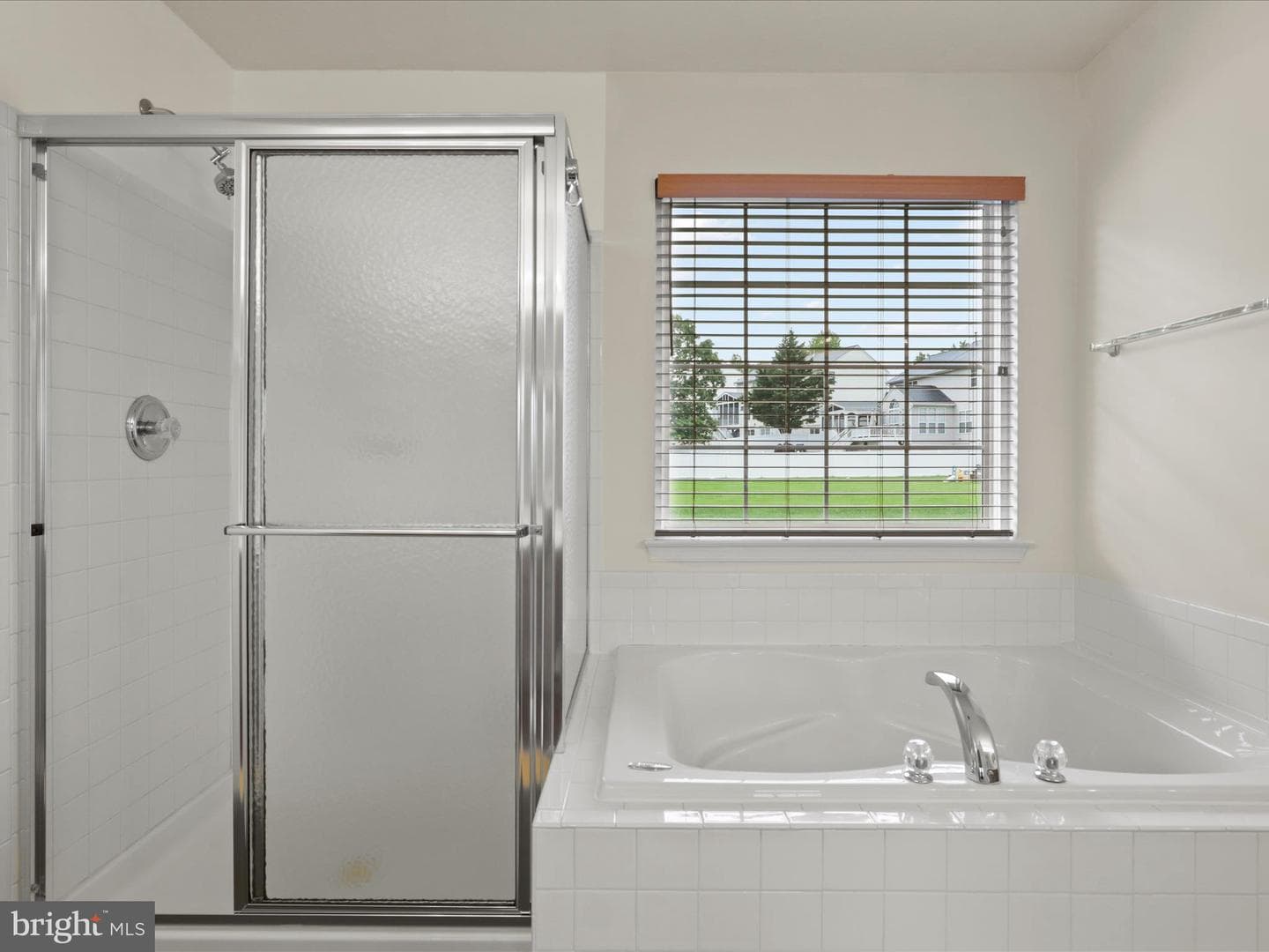 5204 Spanish Dollar Court photo 38