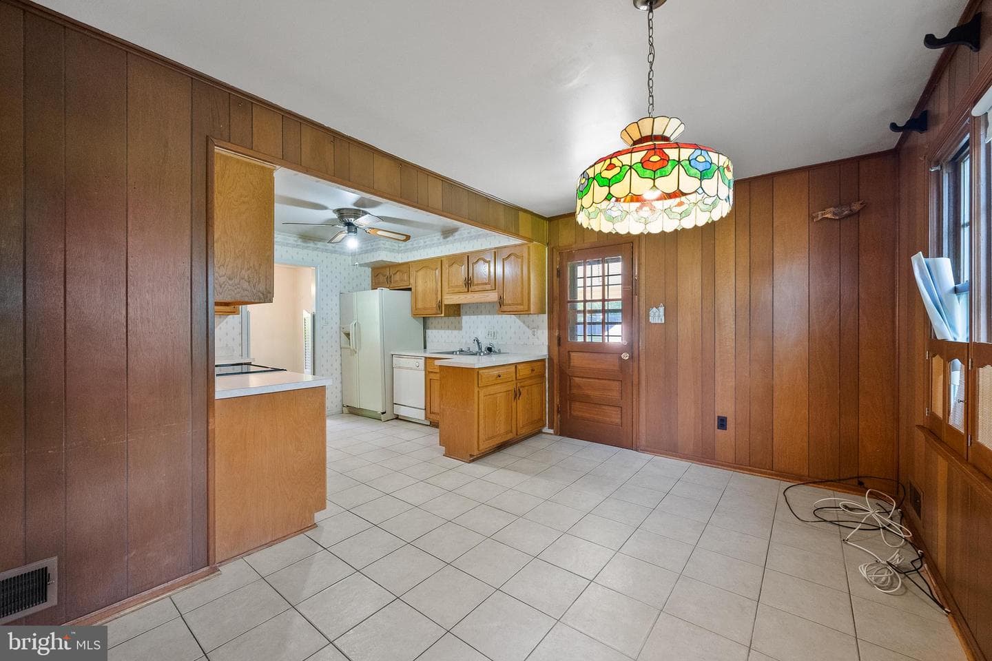 7516 Todd Place photo 8