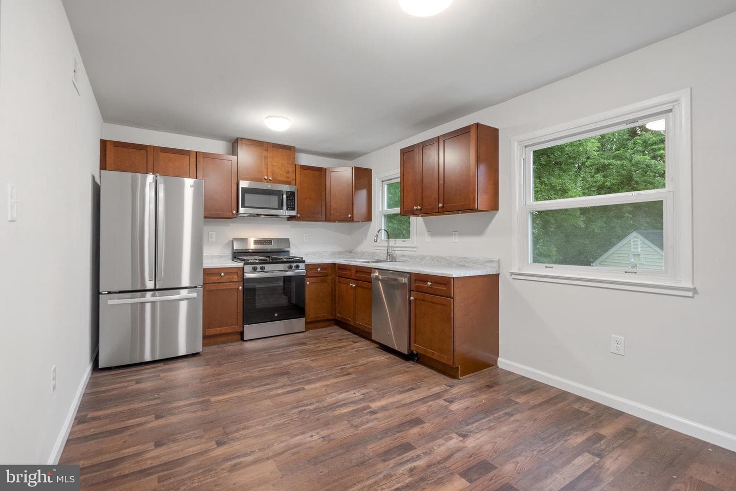 1507 Arizona Court photo 4