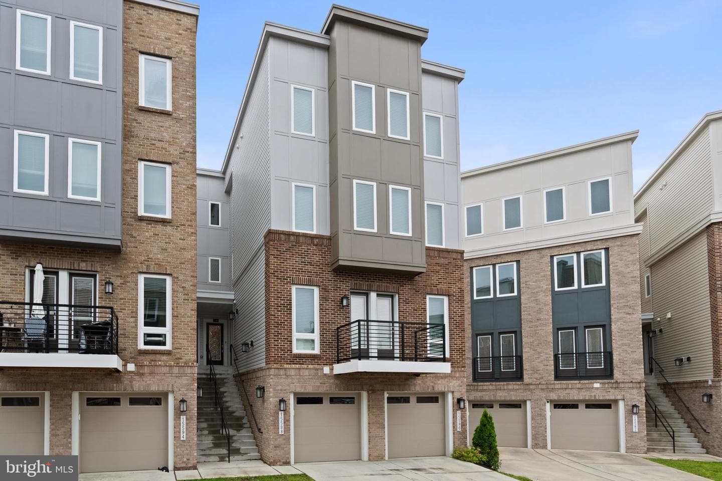 15590 Grade Line Place photo 1