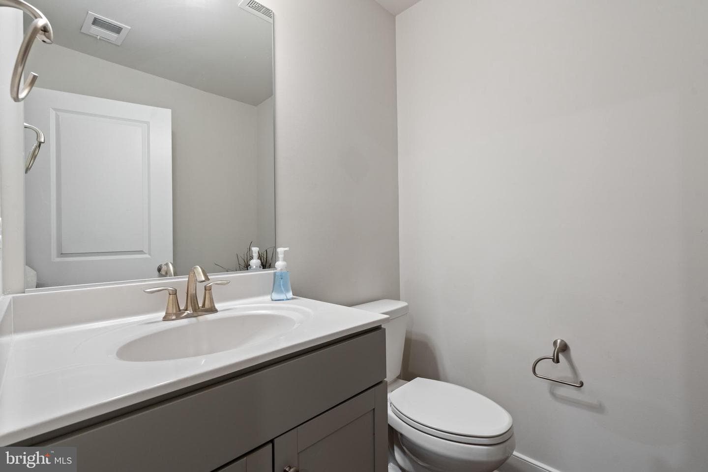 15590 Grade Line Place photo 8