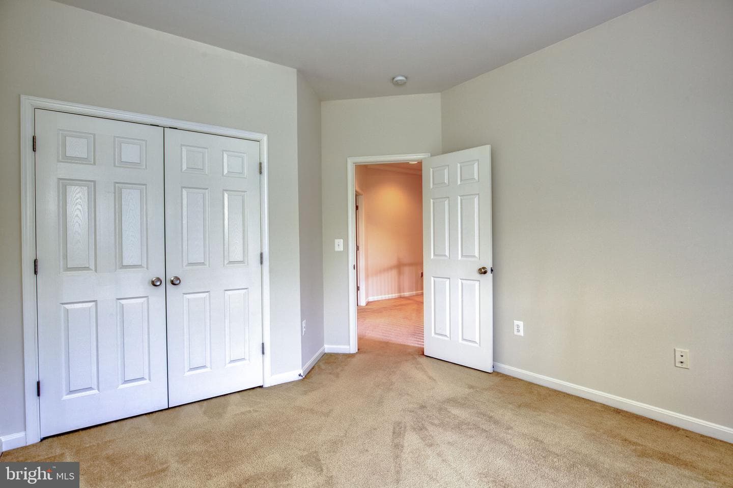 4076 Presidential Hill Loop photo 15