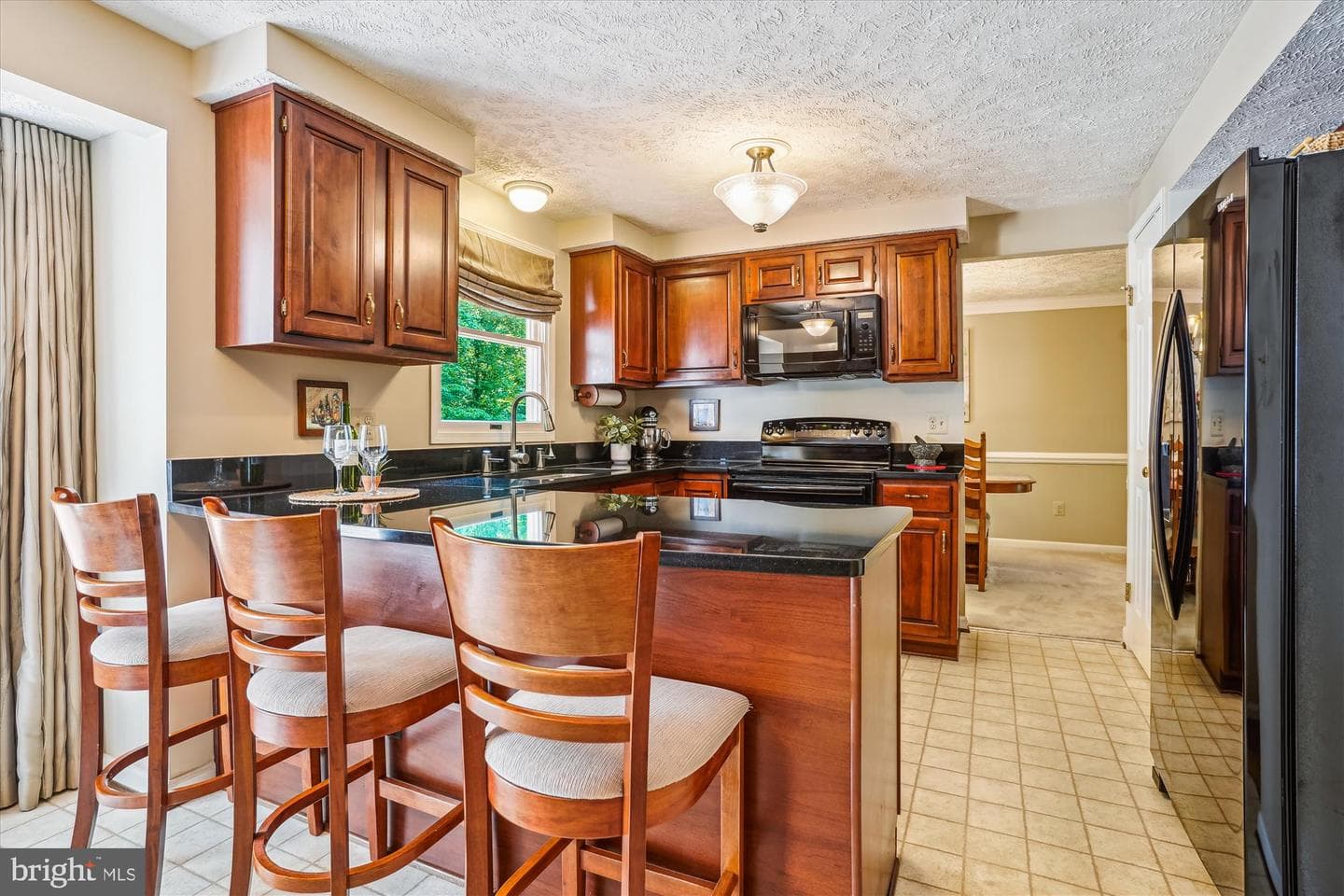 15082 Lindenberry Lane photo 6