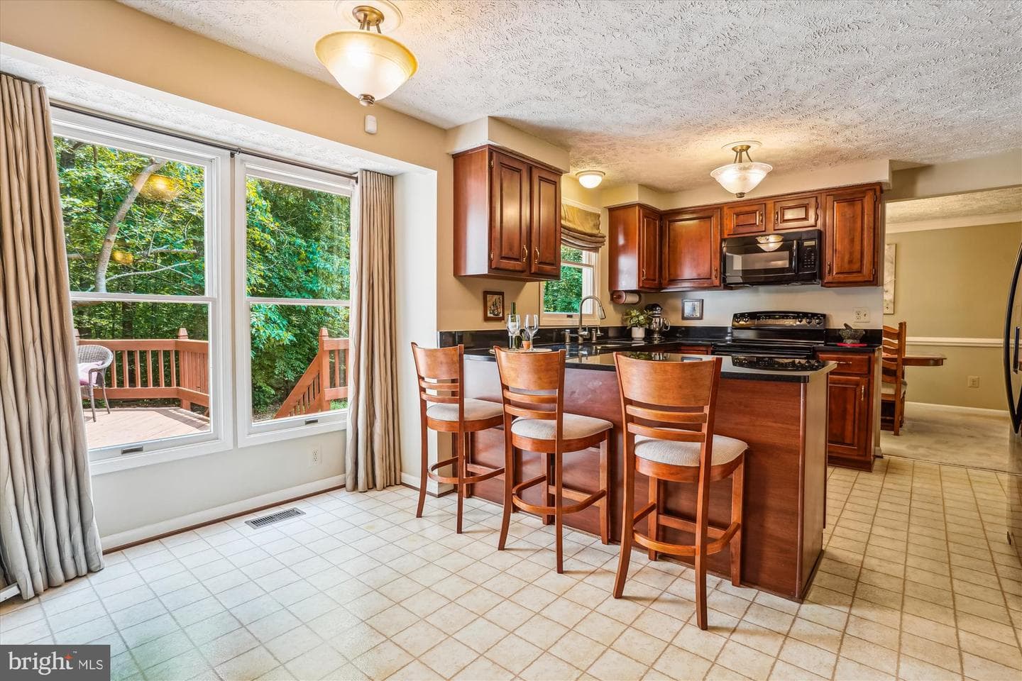 15082 Lindenberry Lane photo 8