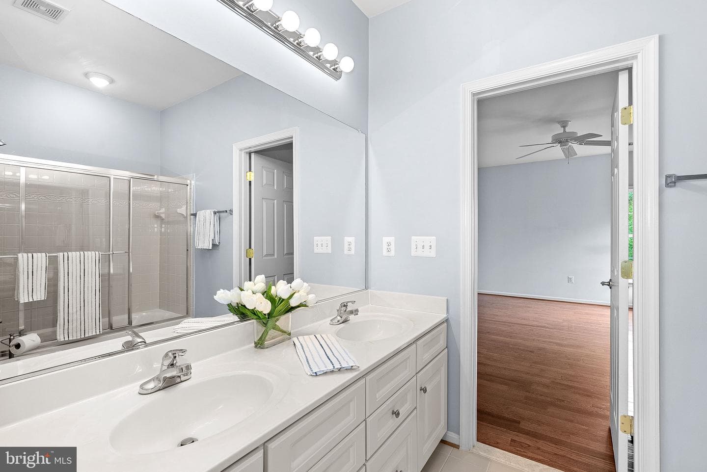 7633 Great Dover Street photo 61