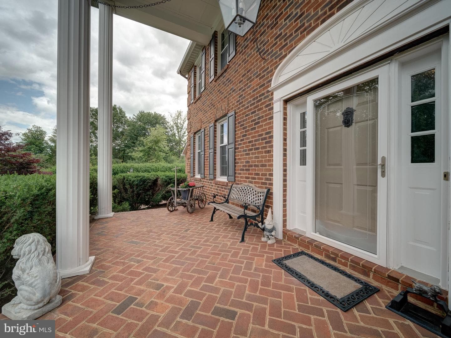 4387 Stepney Drive photo 3