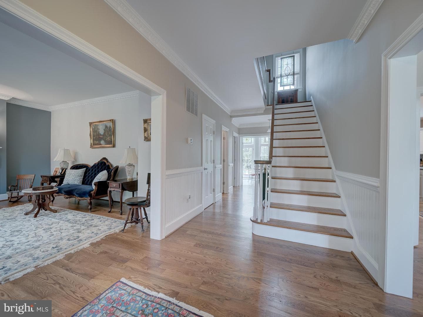 4387 Stepney Drive photo 4