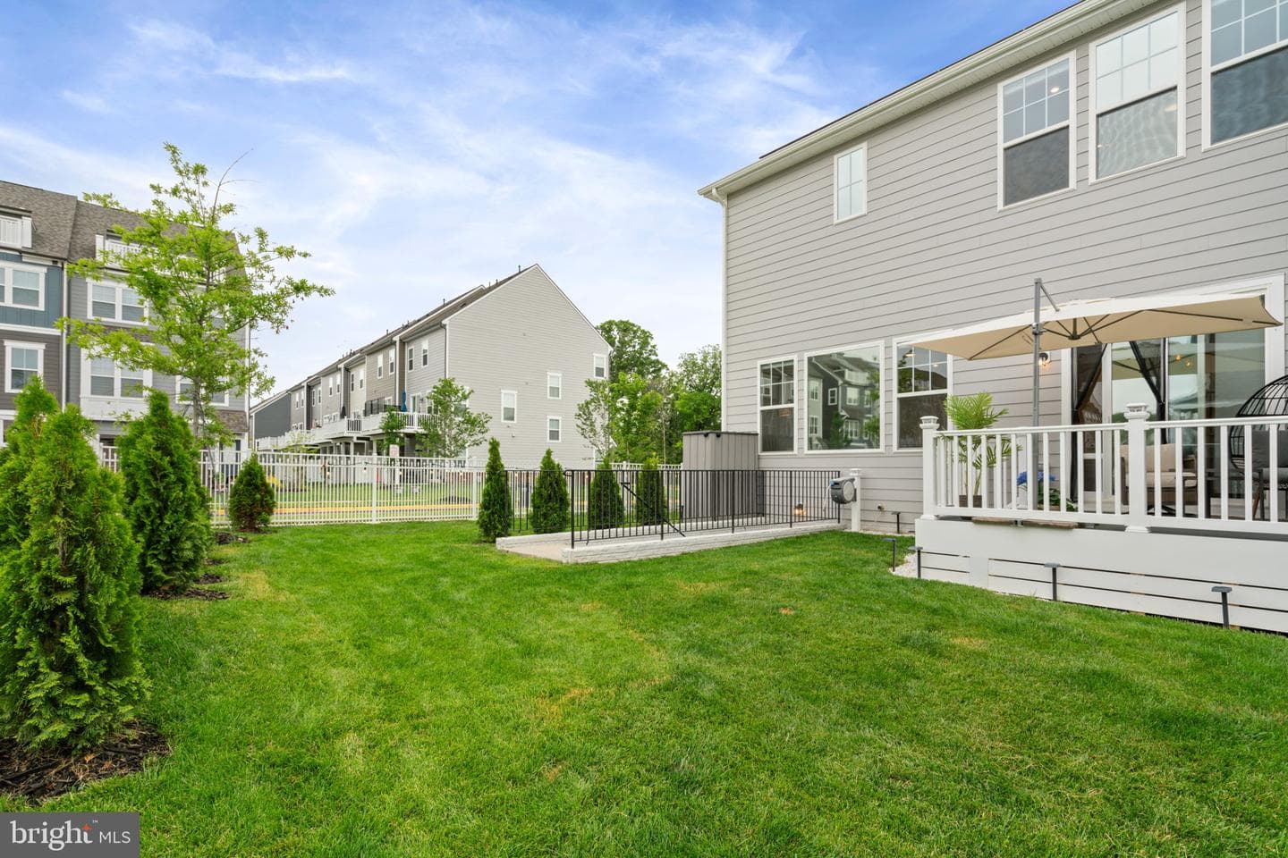 18010 Woods Overlook Drive photo 3