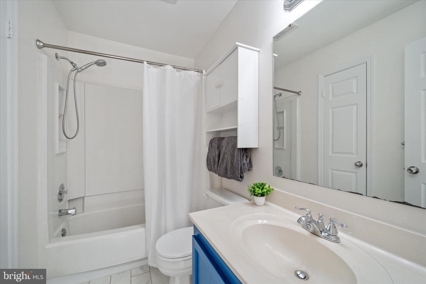15021 Bridgeport Drive photo 11