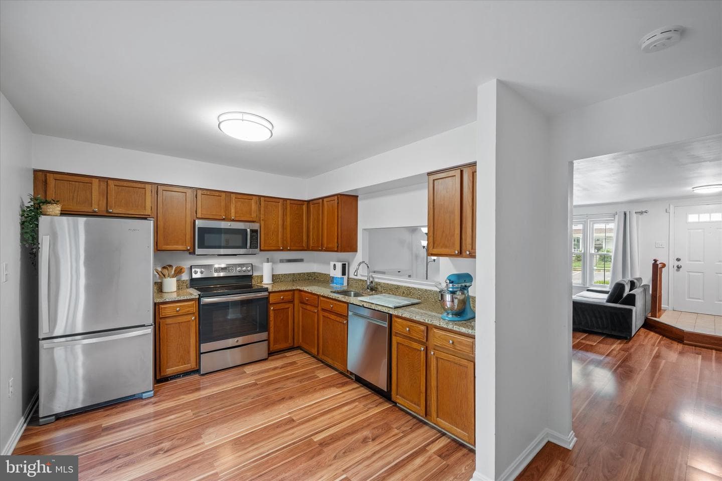15021 Bridgeport Drive photo 5