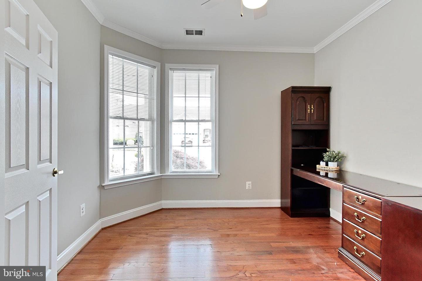 13853 Crabtree Way photo 37
