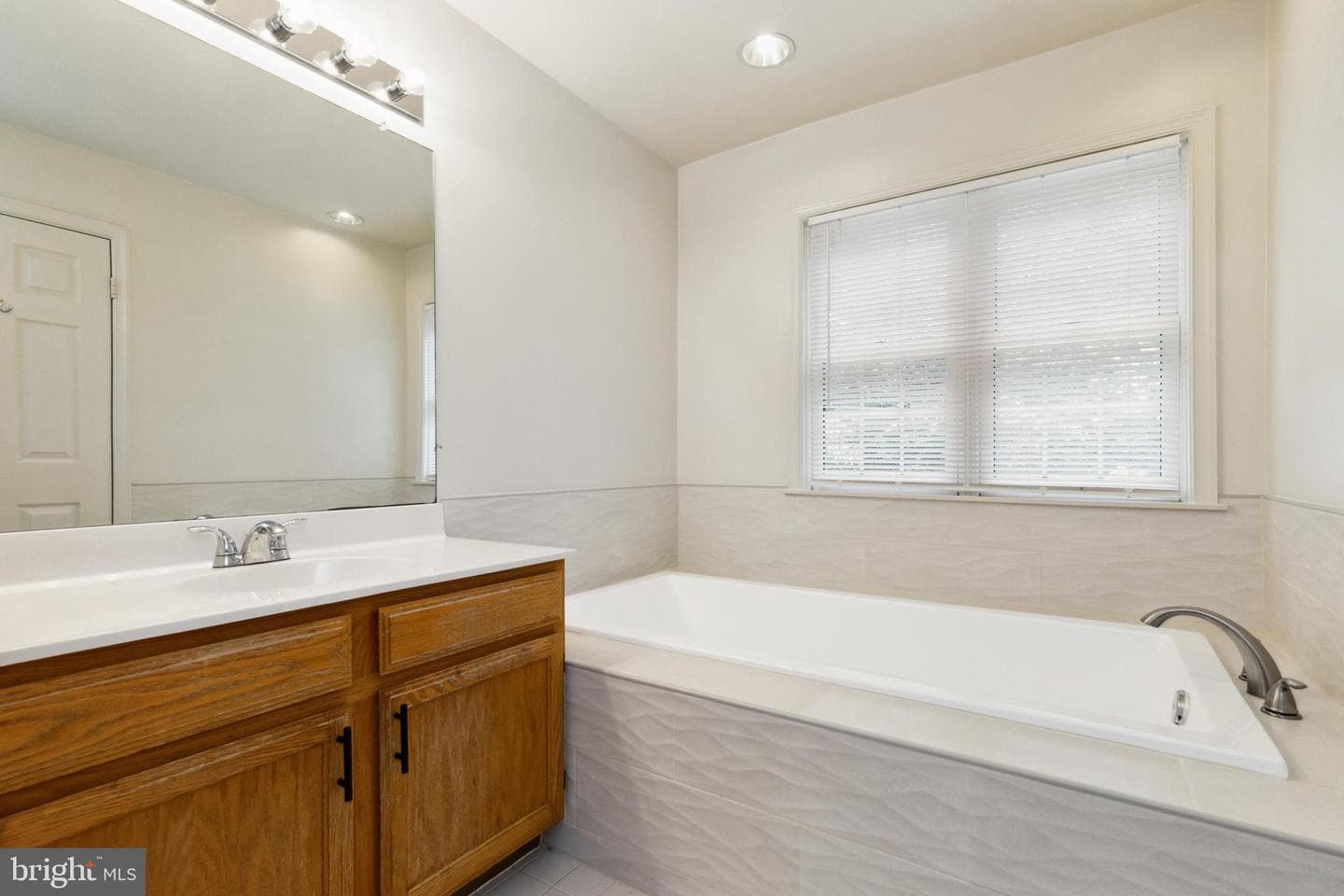 3299 Corcyra Court photo 16