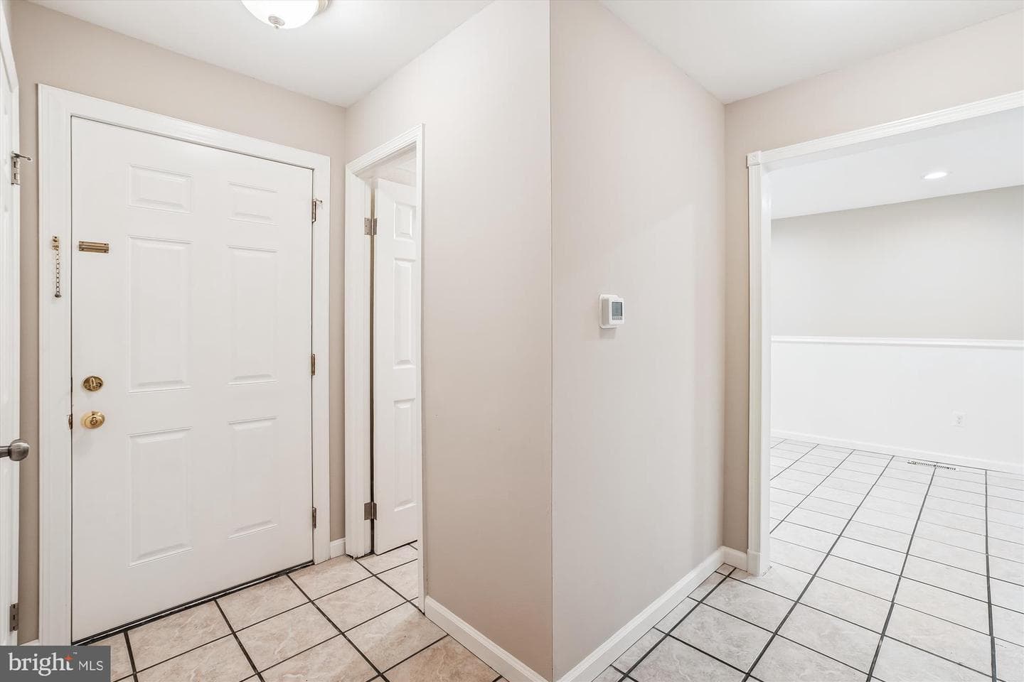 2502 Dover Court photo 13