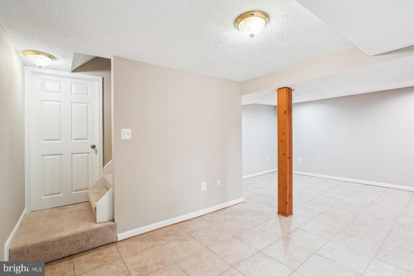 2502 Dover Court photo 26