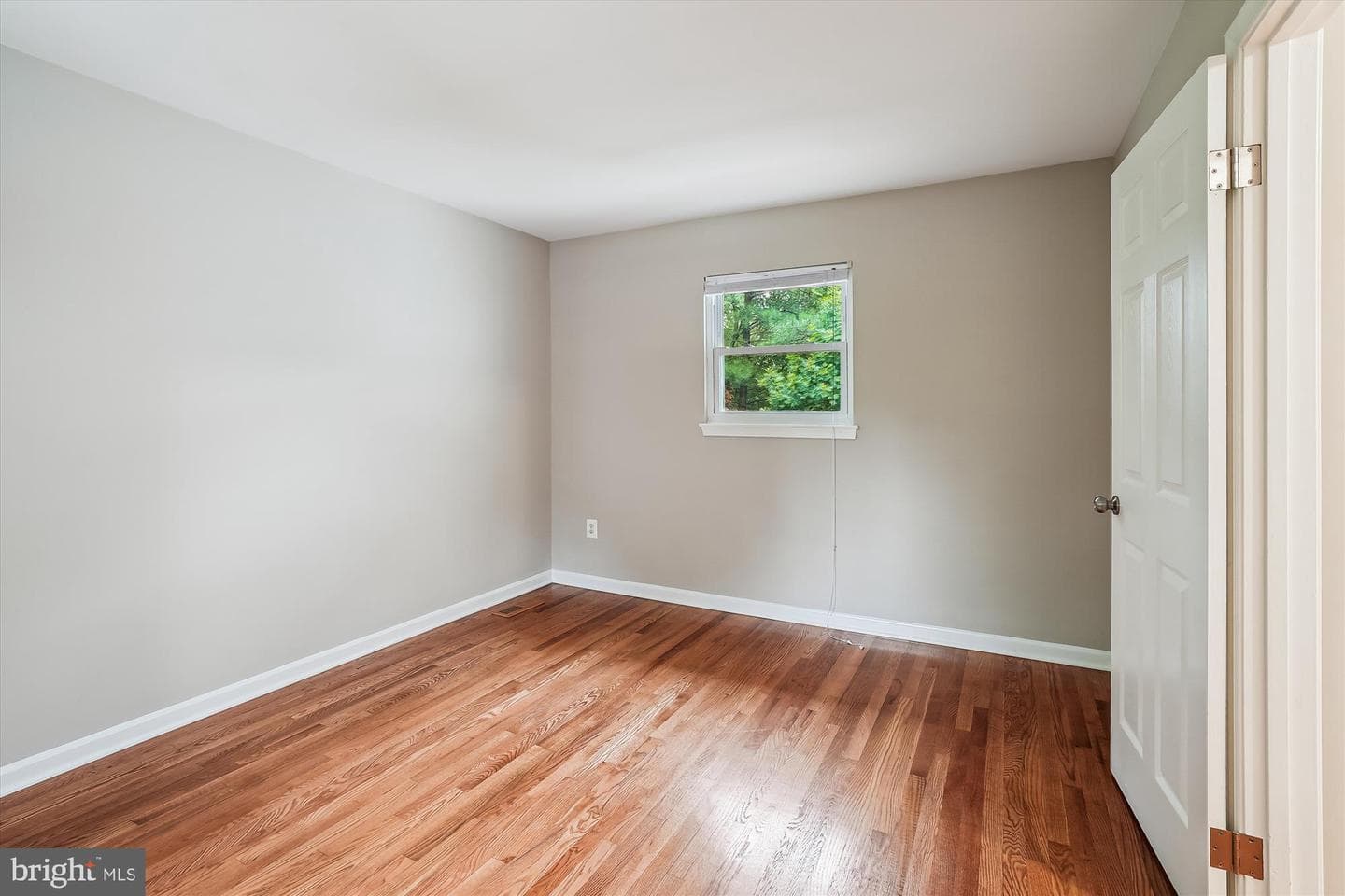 2502 Dover Court photo 27