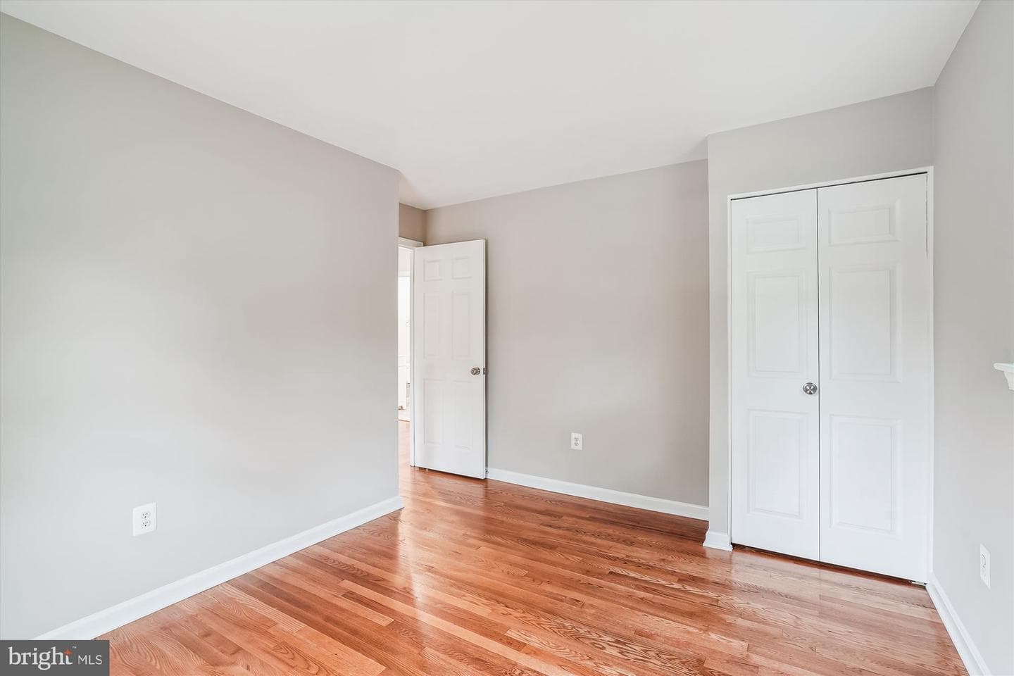 2502 Dover Court photo 37