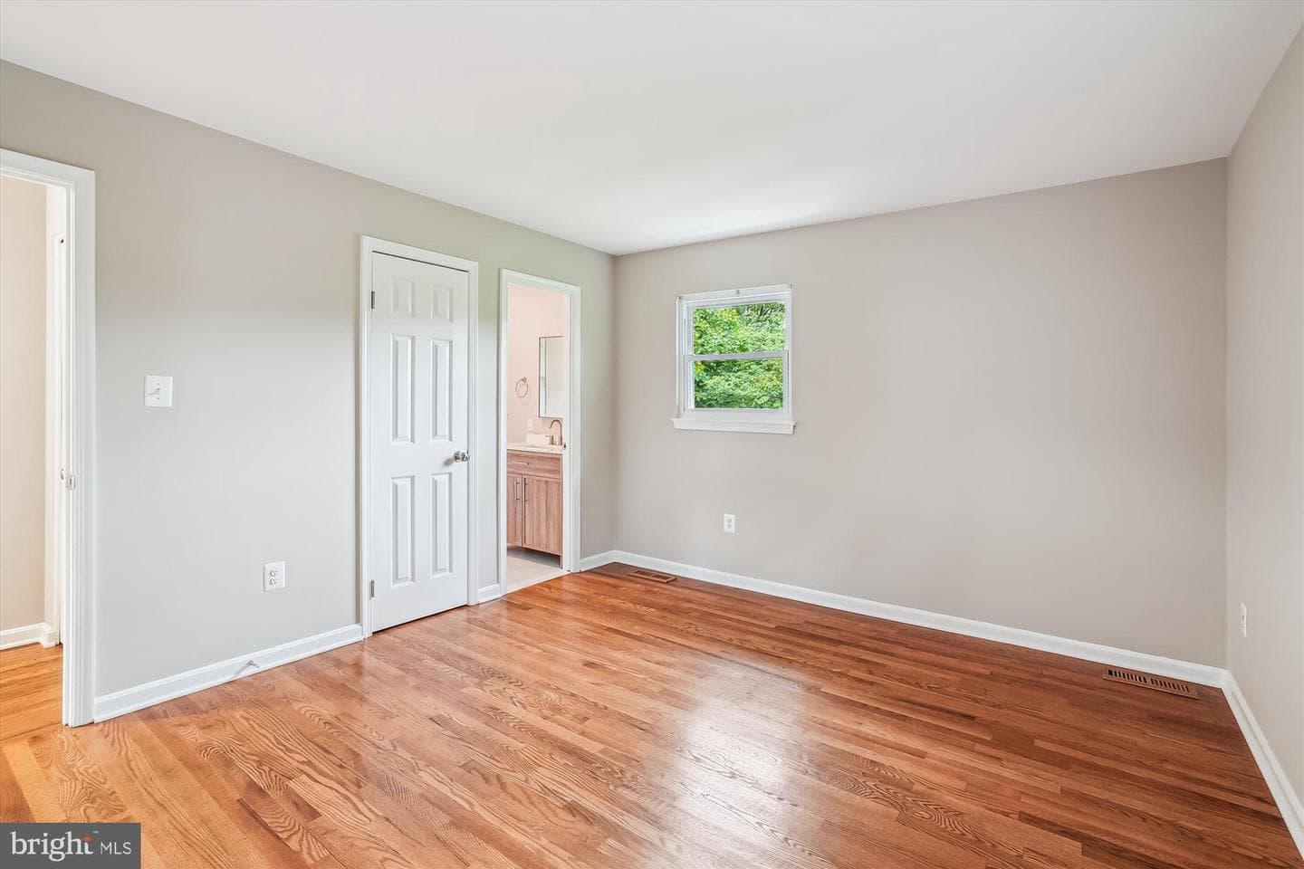 2502 Dover Court photo 44