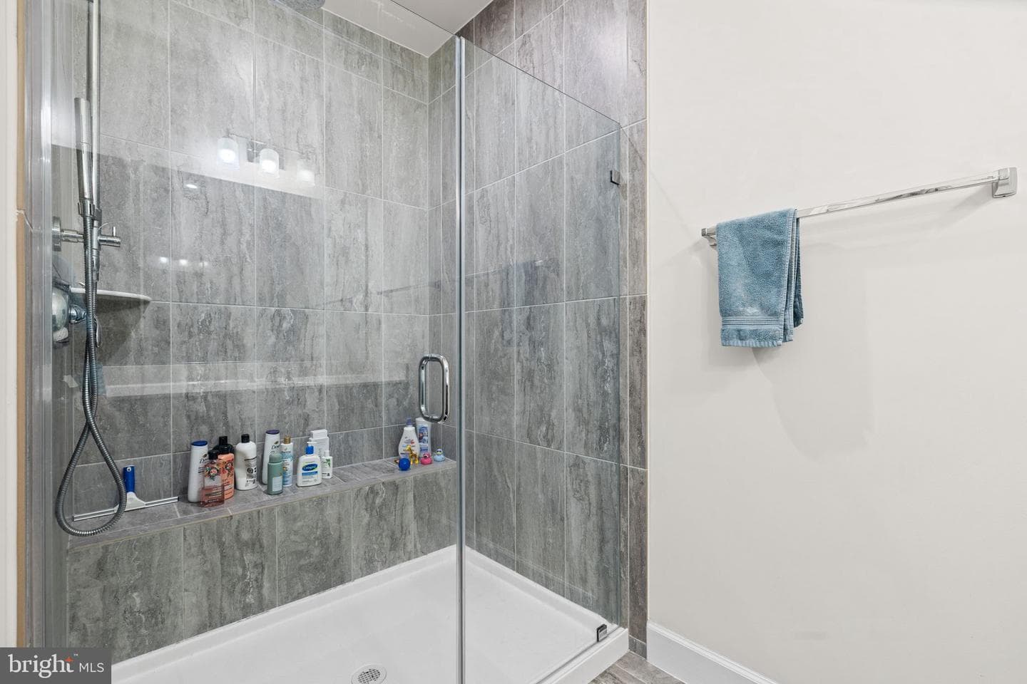 8775 Elsing Green Drive photo 20