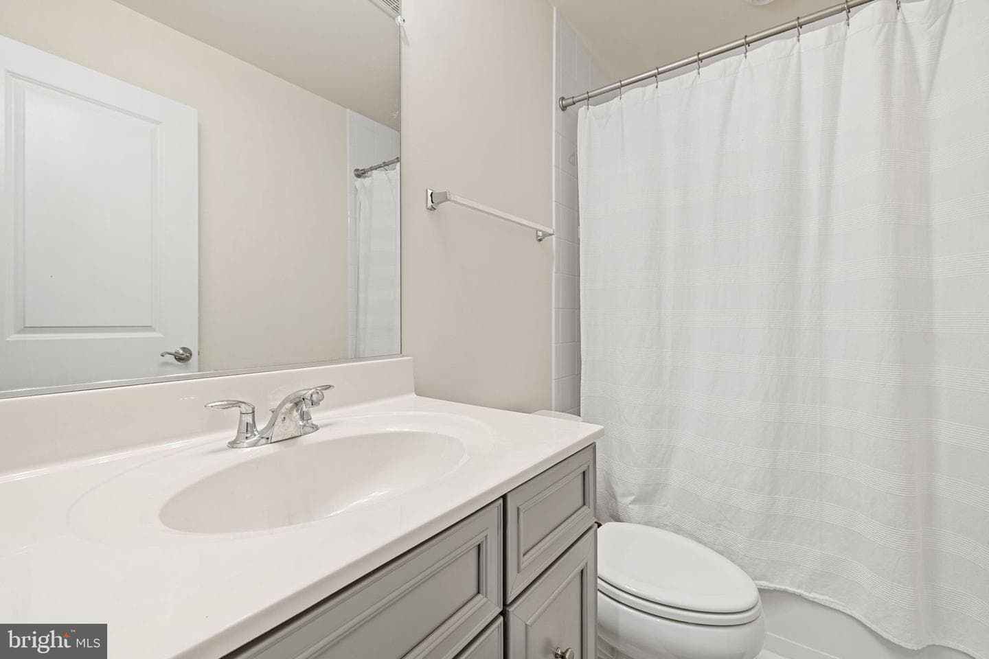 8775 Elsing Green Drive photo 29