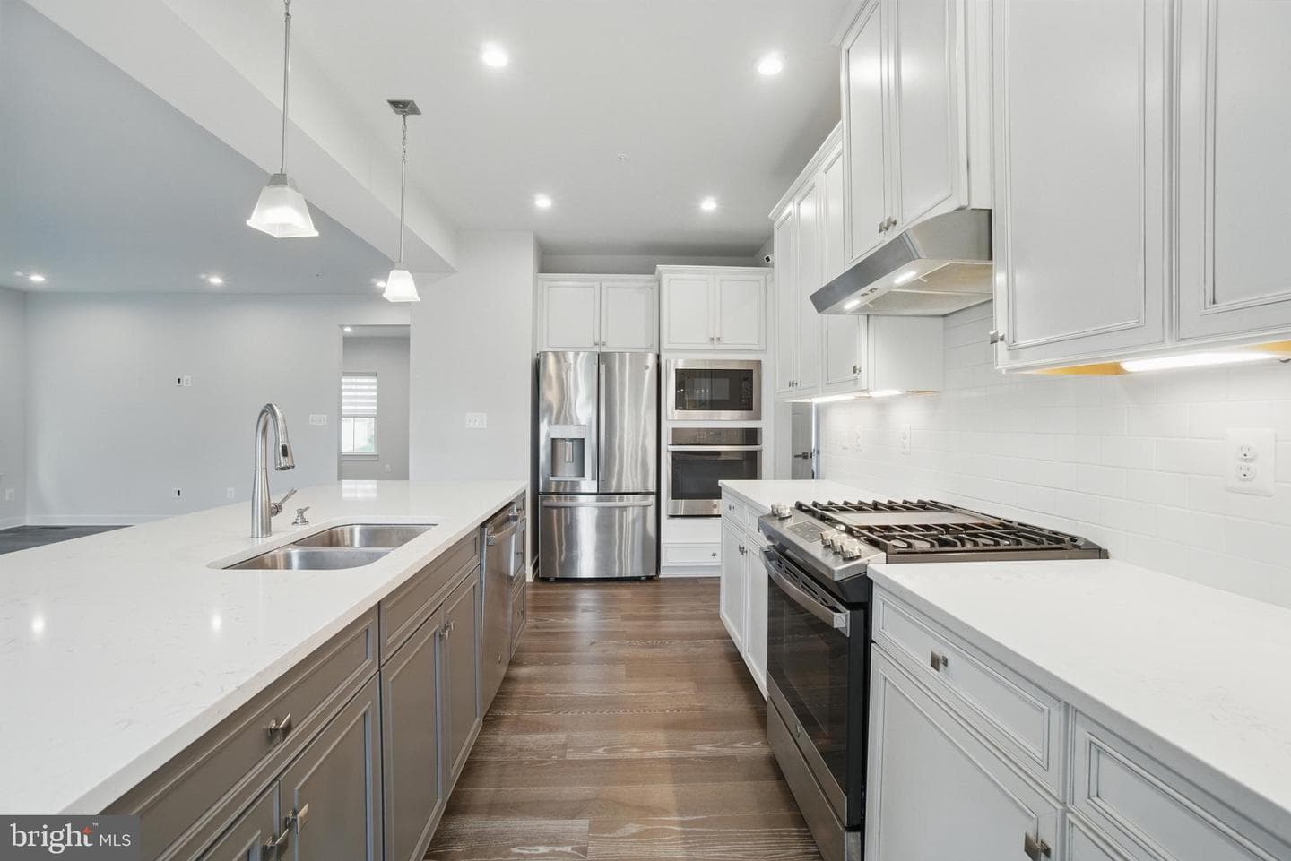 11189 Wheeler Ridge Drive photo 9