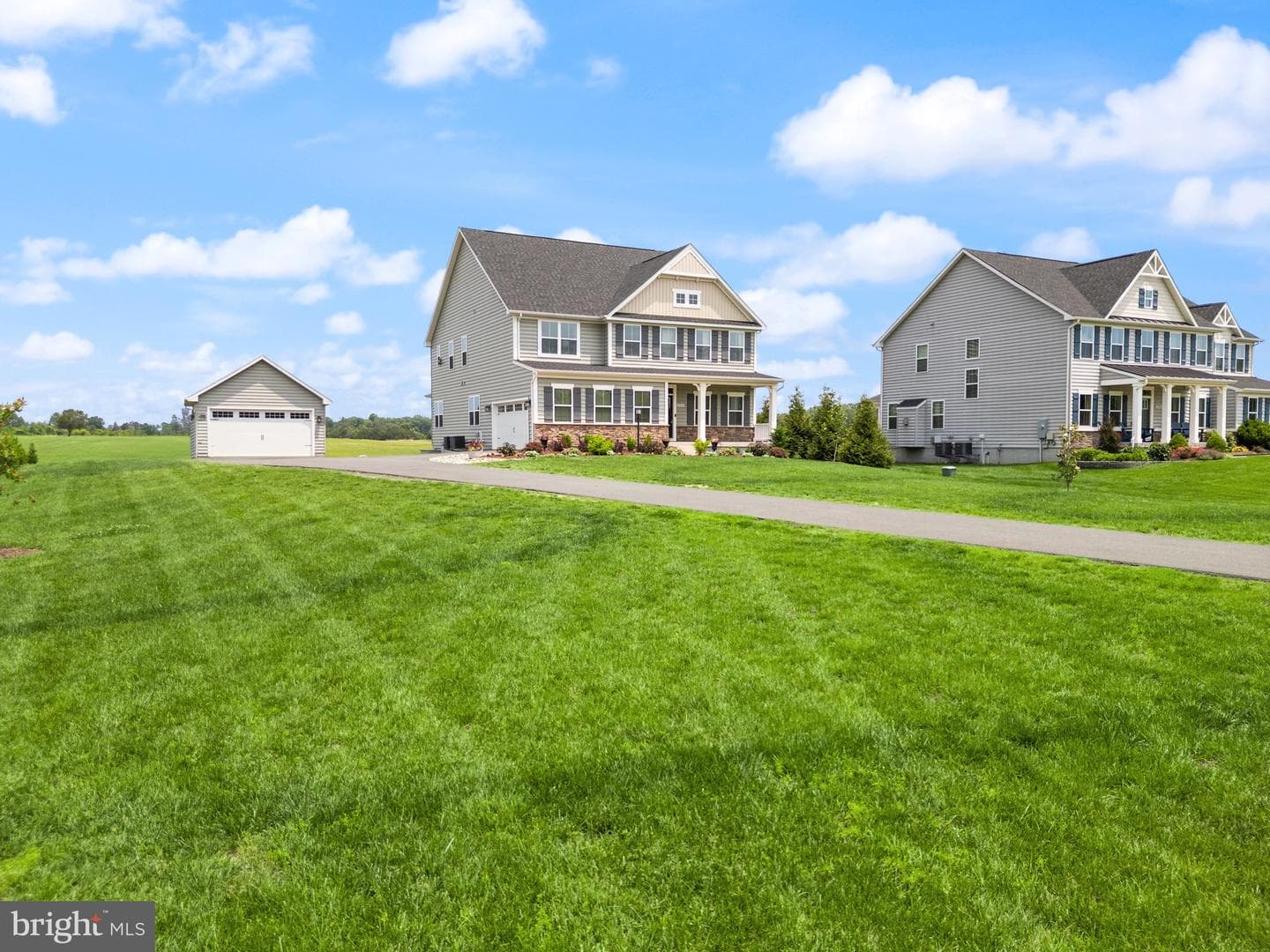 12914 Hazelwood Drive photo 4