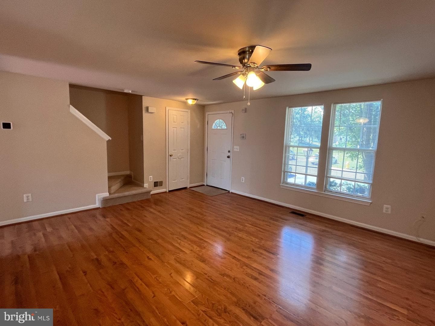 3418 Belleplain Court photo 5