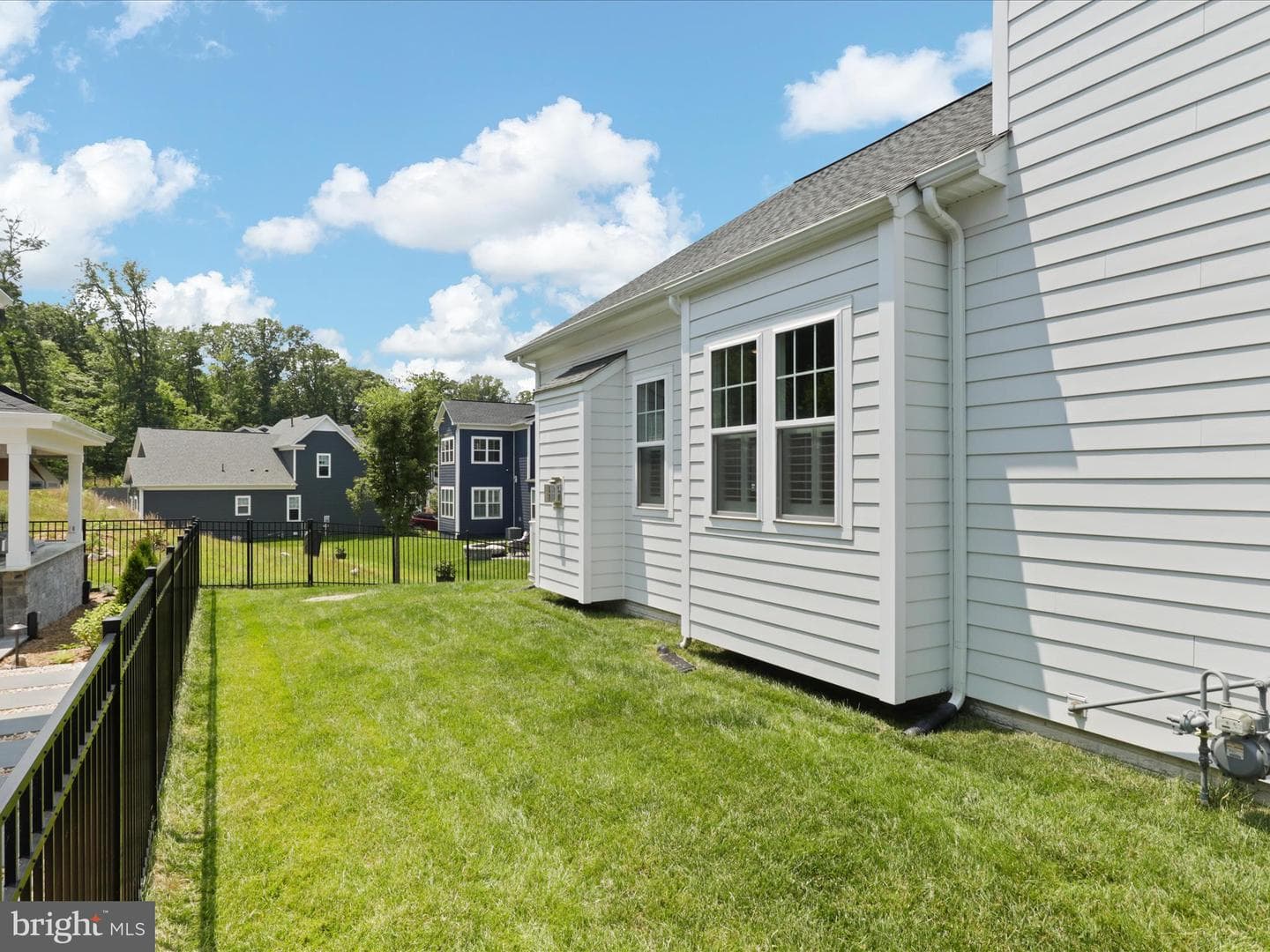 18206 Thunderbolt Road photo 47
