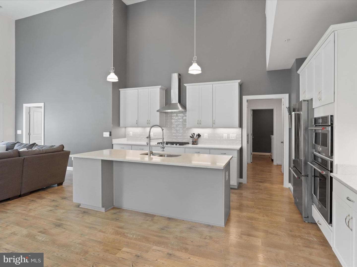 18206 Thunderbolt Road photo 8