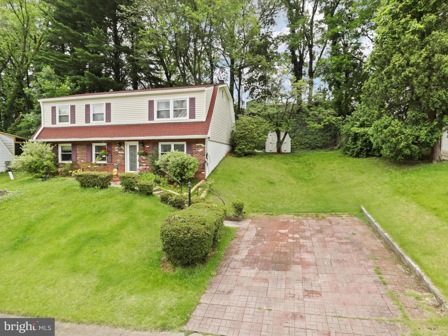 4807 Kempair Court photo 2