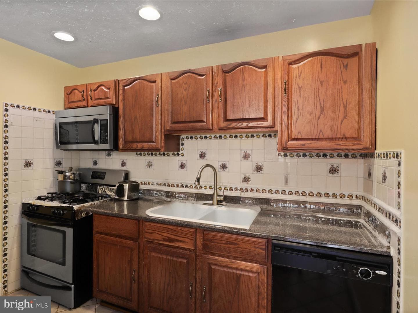 4807 Kempair Court photo 7