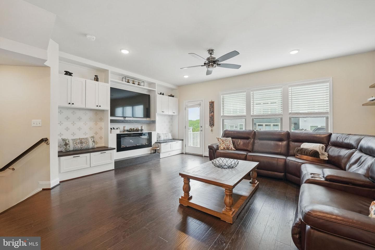 2069 Alder Lane photo 10
