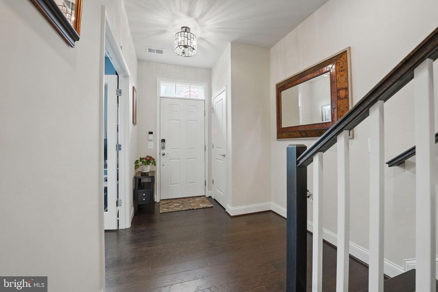 2069 Alder Lane photo 4