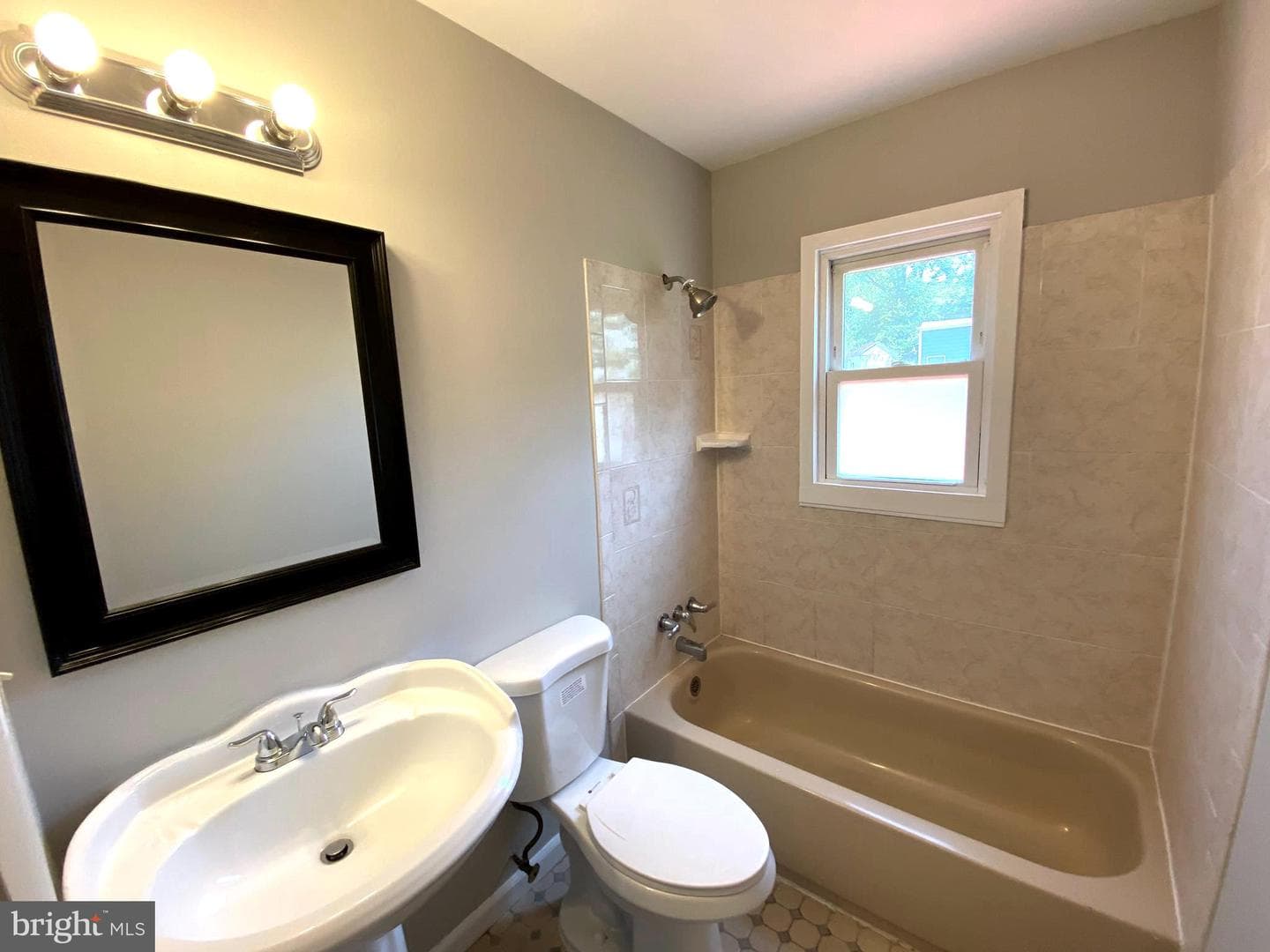 13017 Kerrydale Road photo 25