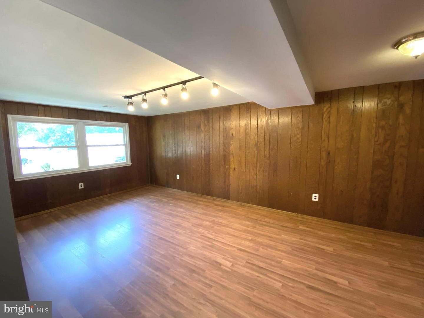 13017 Kerrydale Road photo 9