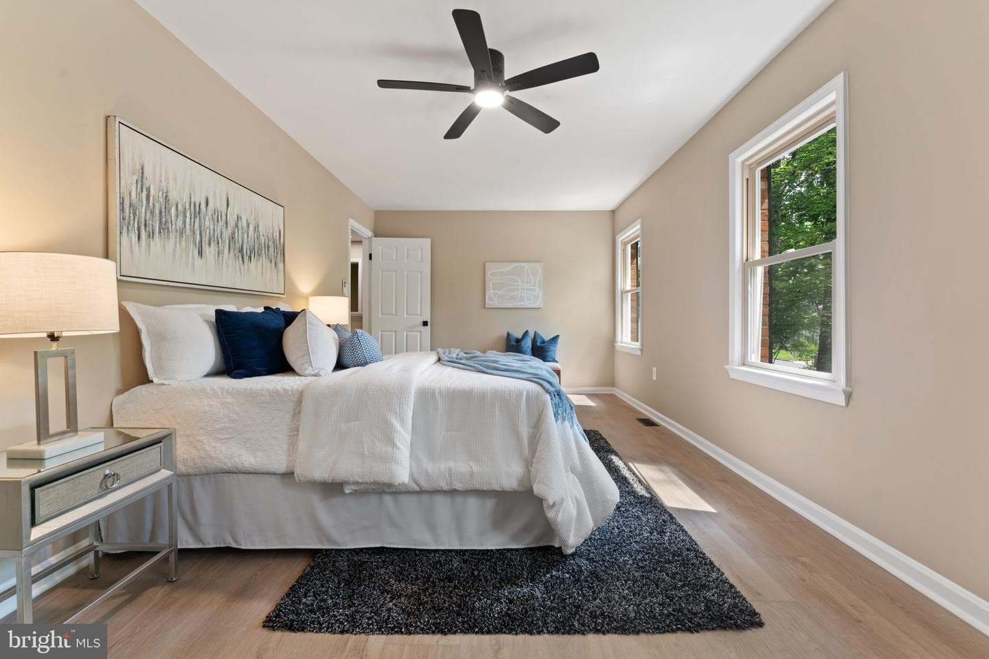 15706 Beacon Court photo 26