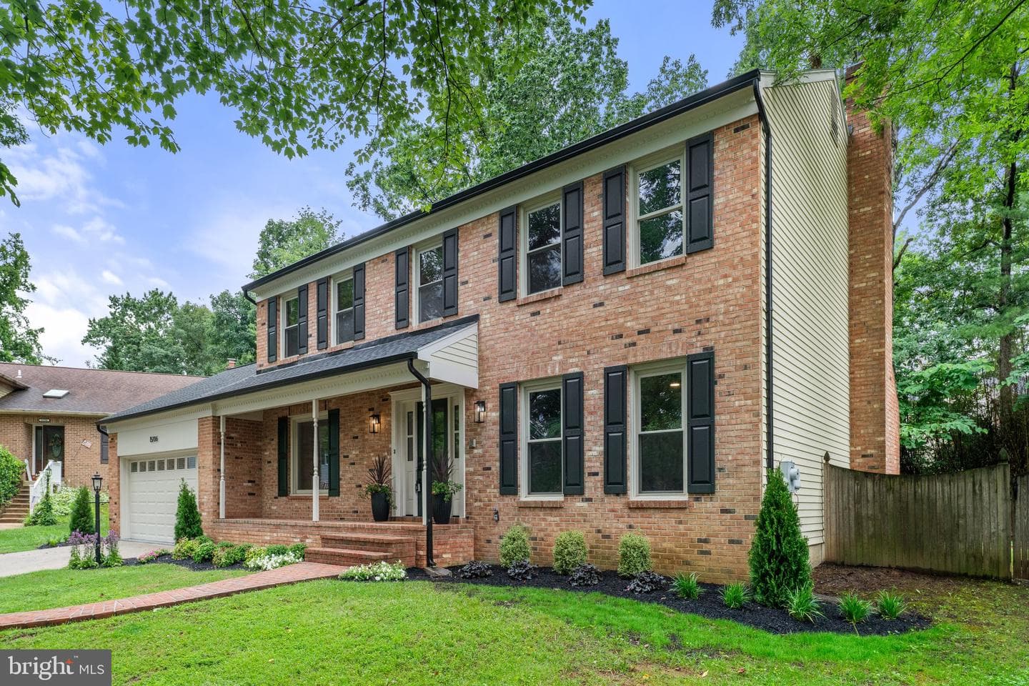 15706 Beacon Court photo 3