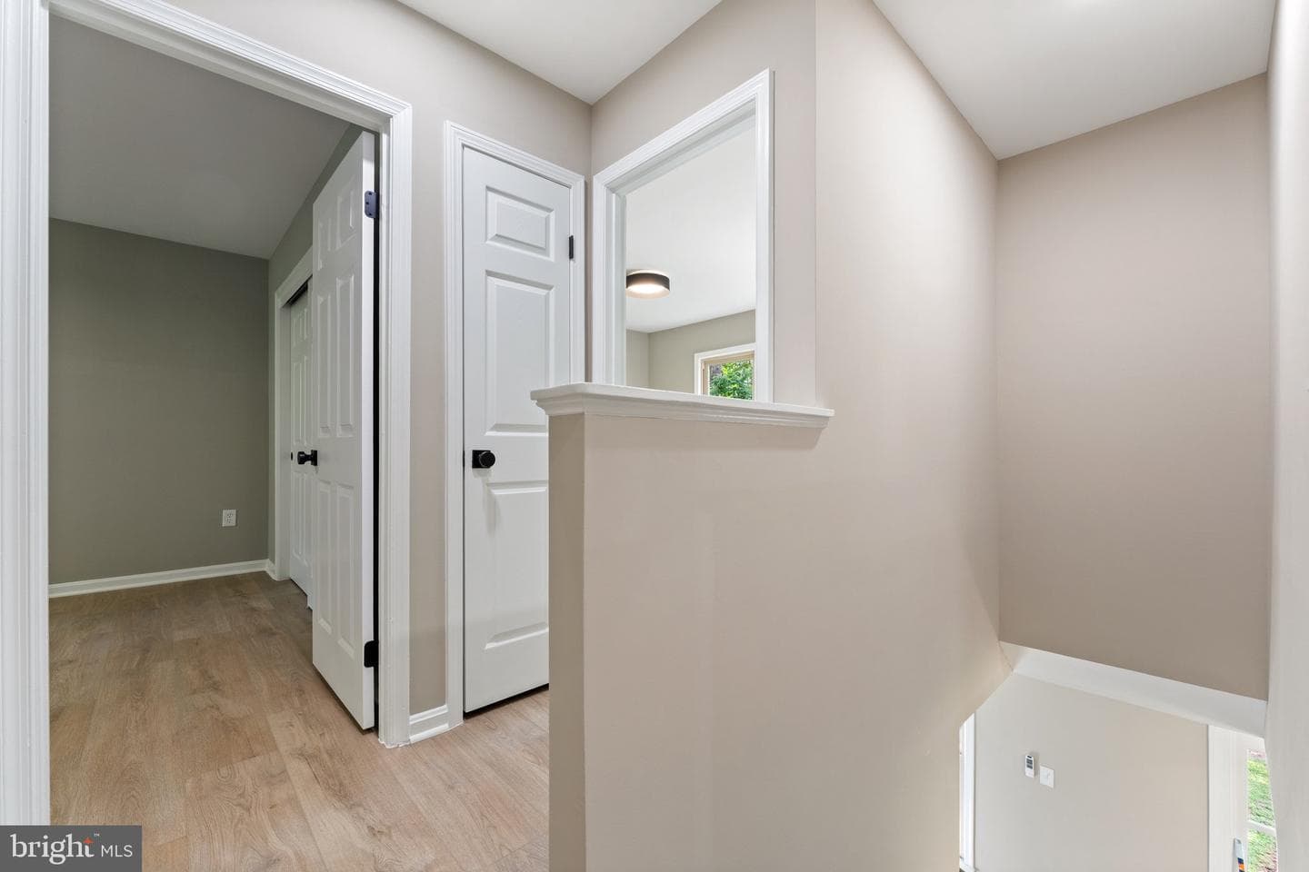 15706 Beacon Court photo 37