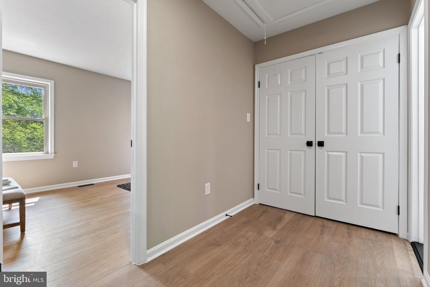 15706 Beacon Court photo 38