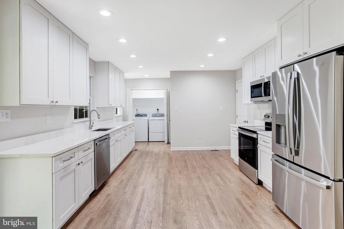 14583 Leary Street photo 10