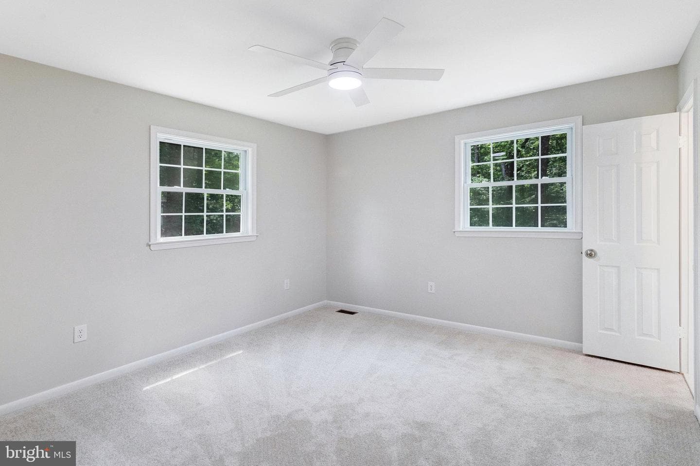 14583 Leary Street photo 14